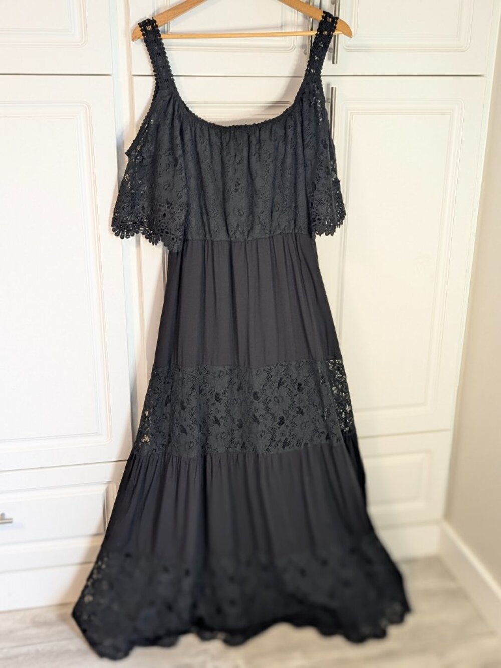 Whimsigoth Lace Tiered Maxi Dress Black XL Dark Boho Gothic Romance EUC 🖤 - Picture 7 of 12